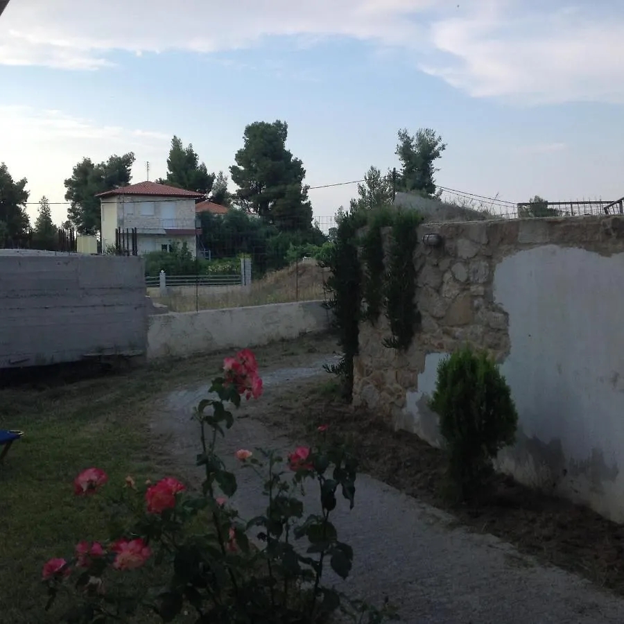 Peaceful Apartments In Elani