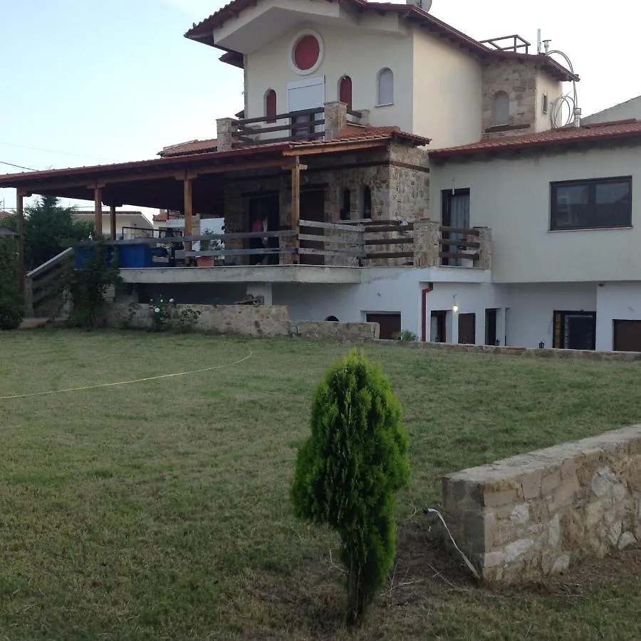 Peaceful Apartments In Elani