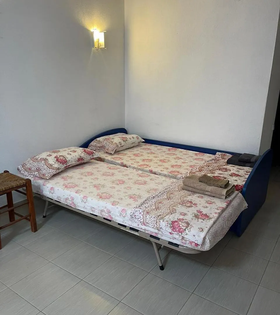 Peaceful Apartments In Elani 0*,